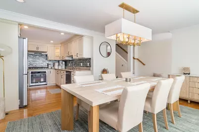 286 Linden Street #286, Wellesley, MA 02482 - Photo 2