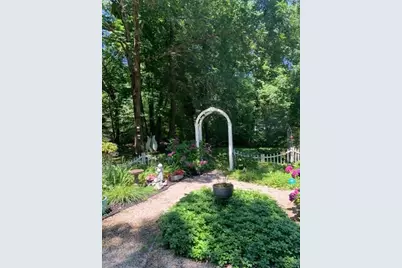 110 Country Rd, Hanover, MA 02339 - Photo 30