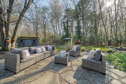 110 Country Rd, Hanover, MA 02339 - Photo 14