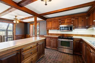 1 Franklin Pl, Duxbury, MA 02332 - Photo 12