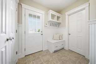 35 Marshall Rd, Wellesley, MA 02482 - Photo 12
