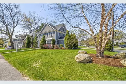 35 Marshall Rd, Wellesley, MA 02482 - Photo 36