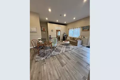 28 Atlantic #3, Marblehead, MA 01945 - Photo 2