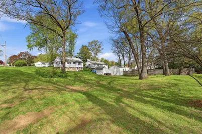 129 Cooper St, Springfield, MA 01108 - Photo 28
