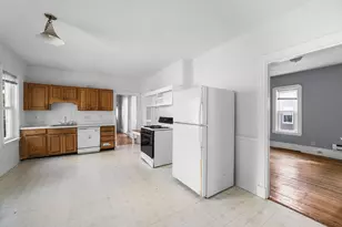 29 Victoria St, Somerville, MA 02144 - Photo 10