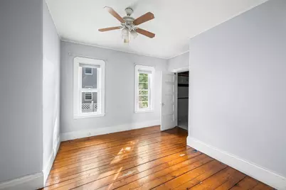 29 Victoria St, Somerville, MA 02144 - Photo 8
