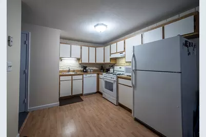 17 Centercrest Dr #17, Tyngsborough, MA 01879 - Photo 12