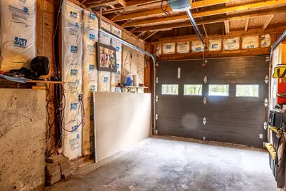 17 Centercrest Dr #17, Tyngsborough, MA 01879 - Photo 4