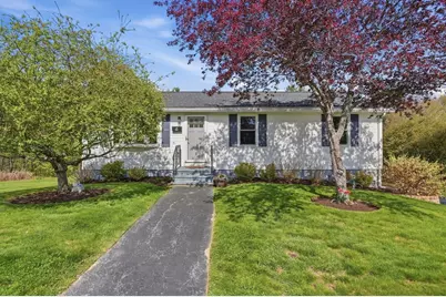 124 Wedgewood Road, Worcester, MA 01602 - Photo 2
