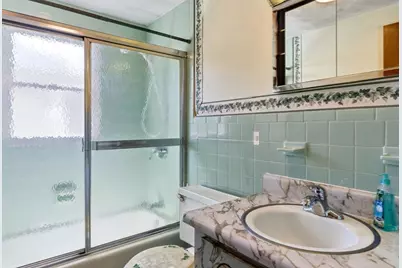215 Pearl St, Reading, MA 01867 - Photo 26