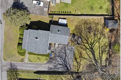 215 Pearl St, Reading, MA 01867 - Photo 6