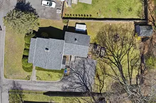 215 Pearl St, Reading, MA 01867 - Photo 6