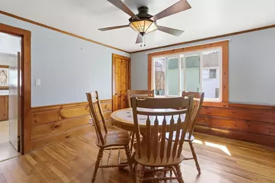 215 Pearl St, Reading, MA 01867 - Photo 16