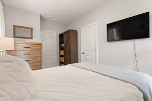 45 S Munroe Terrace, Boston, MA 02122 - Photo 14