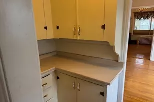 47 Carlisle St, Worcester, MA 01602 - Photo 10