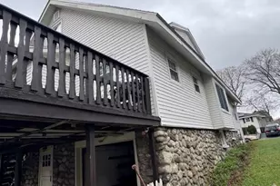 47 Carlisle St, Worcester, MA 01602 - Photo 2