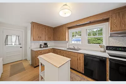 103 Madison Street, Dedham, MA 02026 - Photo 18
