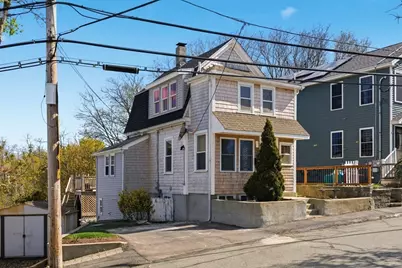 137 Winthrop St, Quincy, MA 02169 - Photo 6