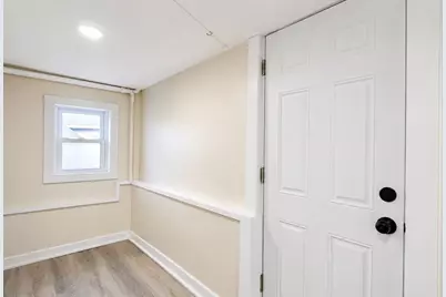 137 Winthrop St, Quincy, MA 02169 - Photo 18