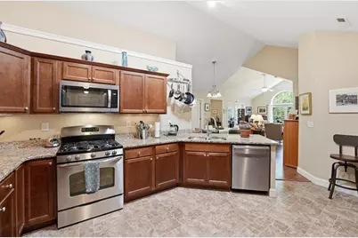 170 Stonybrook Way #170, South Hadley, MA 01075 - Photo 10