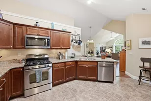 170 Stonybrook Wy, South Hadley, MA 01075 - Photo 10