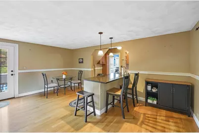 25 Thayer St, Methuen, MA 01844 - Photo 4