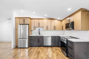 23 Summer St, Salem, MA 01970 - Photo 6
