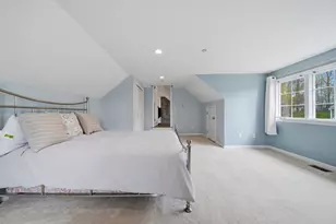 105 Weyland Cir, North Andover, MA 01845 - Photo 32