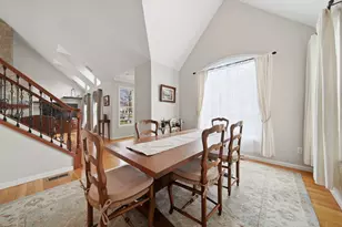 105 Weyland Cir, North Andover, MA 01845 - Photo 20
