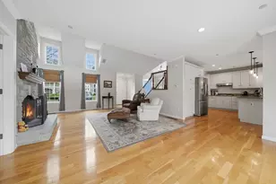 105 Weyland Cir, North Andover, MA 01845 - Photo 2