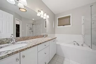 105 Weyland Cir, North Andover, MA 01845 - Photo 18