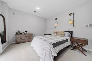 105 Weyland Cir, North Andover, MA 01845 - Photo 36