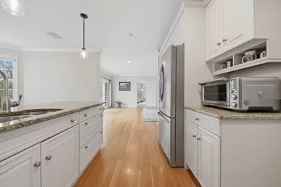 105 Weyland Circle, North Andover, MA 01845 - Photo 10