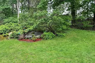 6 Vincent St, Auburn, MA 01501 - Photo 28