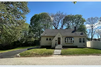 6 Vincent St, Auburn, MA 01501 - Photo 2