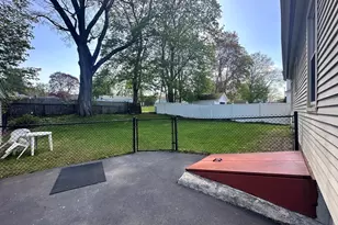 6 Vincent St, Auburn, MA 01501 - Photo 24