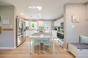 113 Skyridge St, Ludlow, MA 01056 - Photo 24