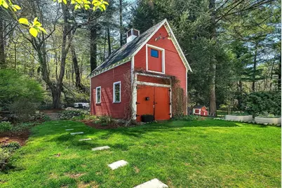 77 Brook Rd, Weston, MA 02493 - Photo 30