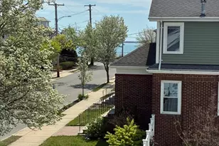 21 Harrington Ave, Revere, MA 02151 - Photo 4