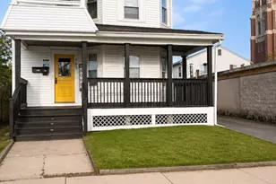 199 Eastern Ave, Springfield, MA 01109 - Photo 1