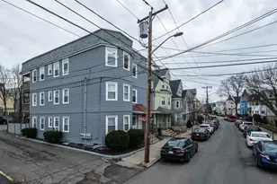 20 Cottage St, Everett, MA 02149 - Photo 14