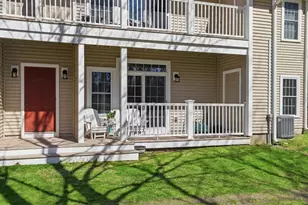 107 Bradford Commons Ln, Braintree, MA 02184 - Photo 30