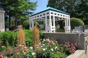 107 Bradford Commons Ln, Braintree, MA 02184 - Photo 38