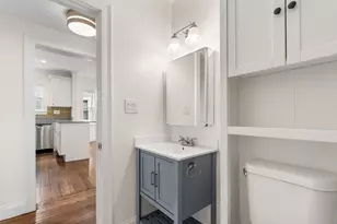 25 Granfield Ave, Boston, MA 02131 - Photo 20