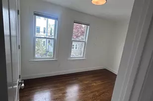 25 Granfield Ave, Boston, MA 02131 - Photo 18