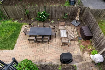 25 Granfield Ave #2, Boston, MA 02131 - Photo 8