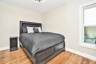 17 Wilcox St, Fall River, MA 02721 - Photo 6