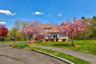 43 Hampshire Rd, Peabody, MA 01960 - Photo 10
