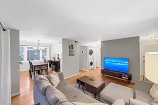 25 Rockland St, Boston, MA 02131 - Photo 2