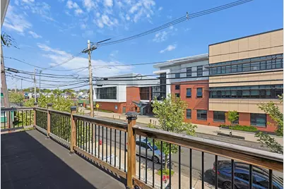 60 Park Ave, Revere, MA 02151 - Photo 4